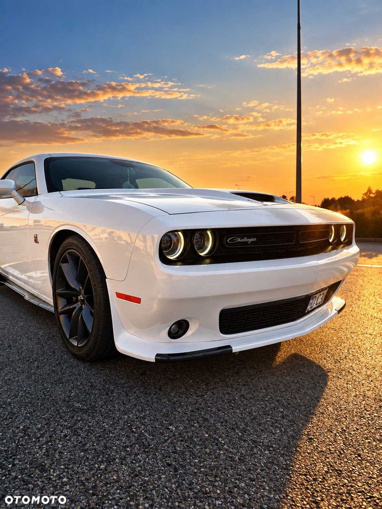 Dodge Challenger 2019 photo 5