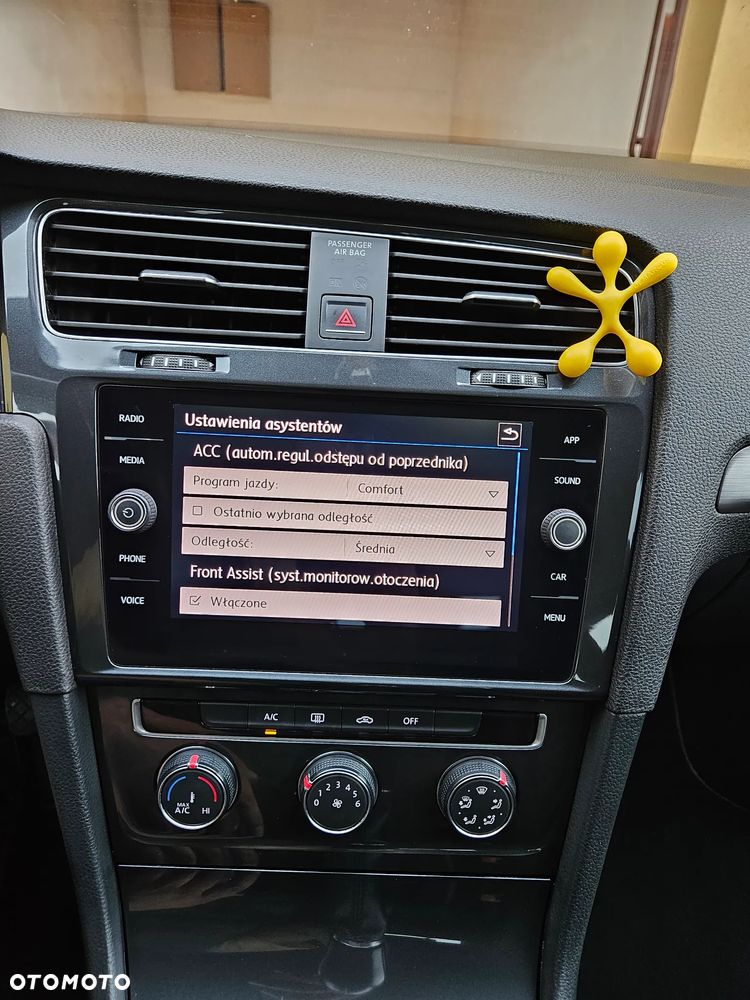Volkswagen Golf 1.6 TDI (BlueMotion Technology) Comfortline - 20