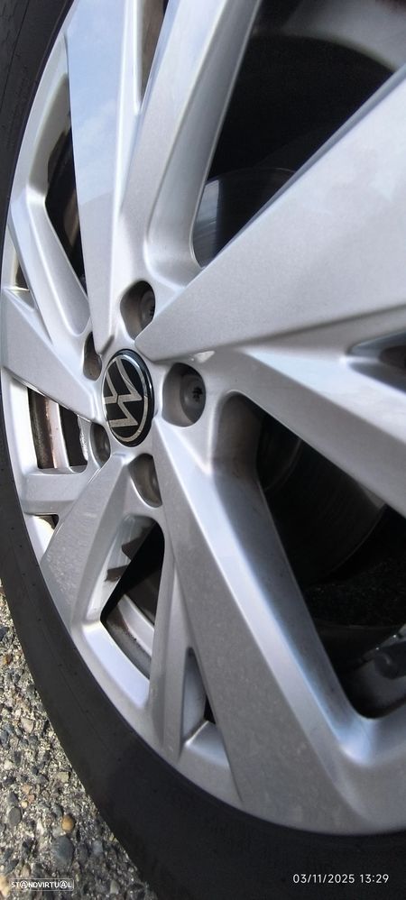 VW Taigo 1.0 TSI - 4