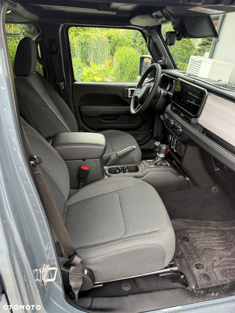 Jeep Wrangler 2.0 T-GDI Hardtop AWD Automatik Sport - 16