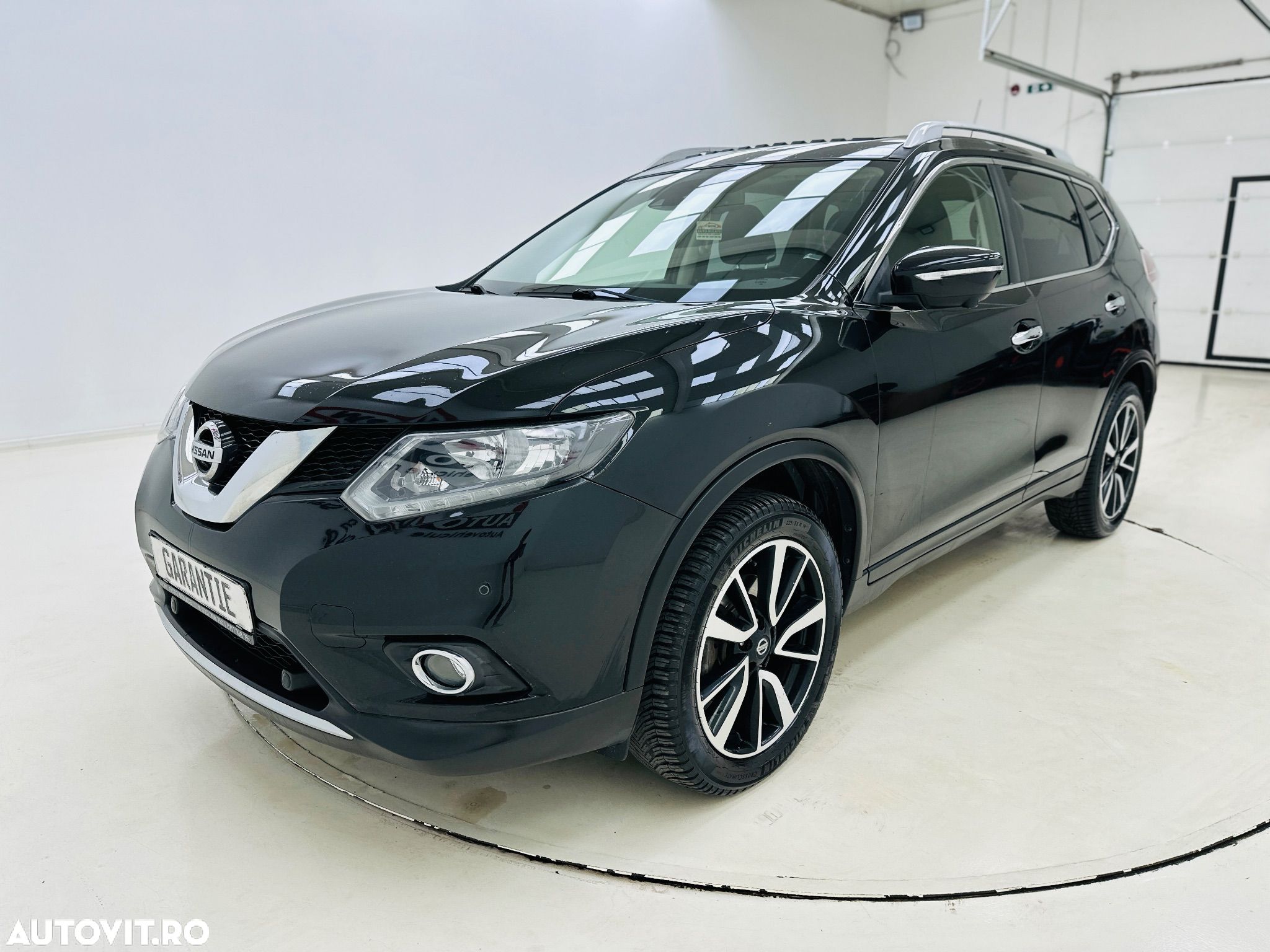 Nissan X-Trail - 1