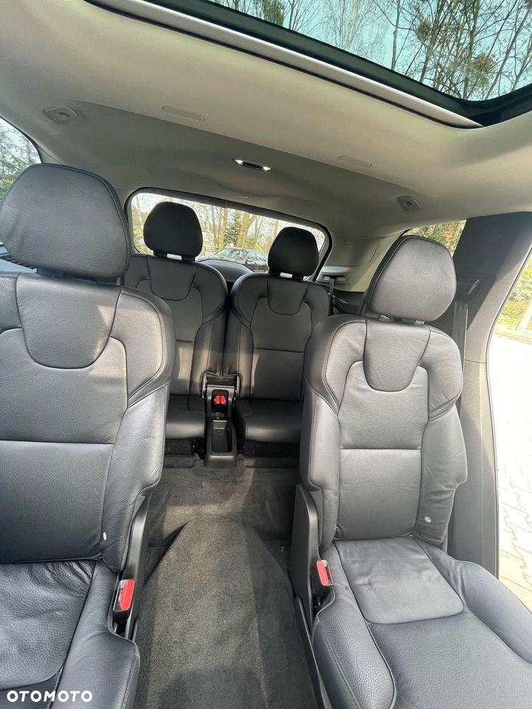 Volvo XC 90 T6 AWD Momentum - 19