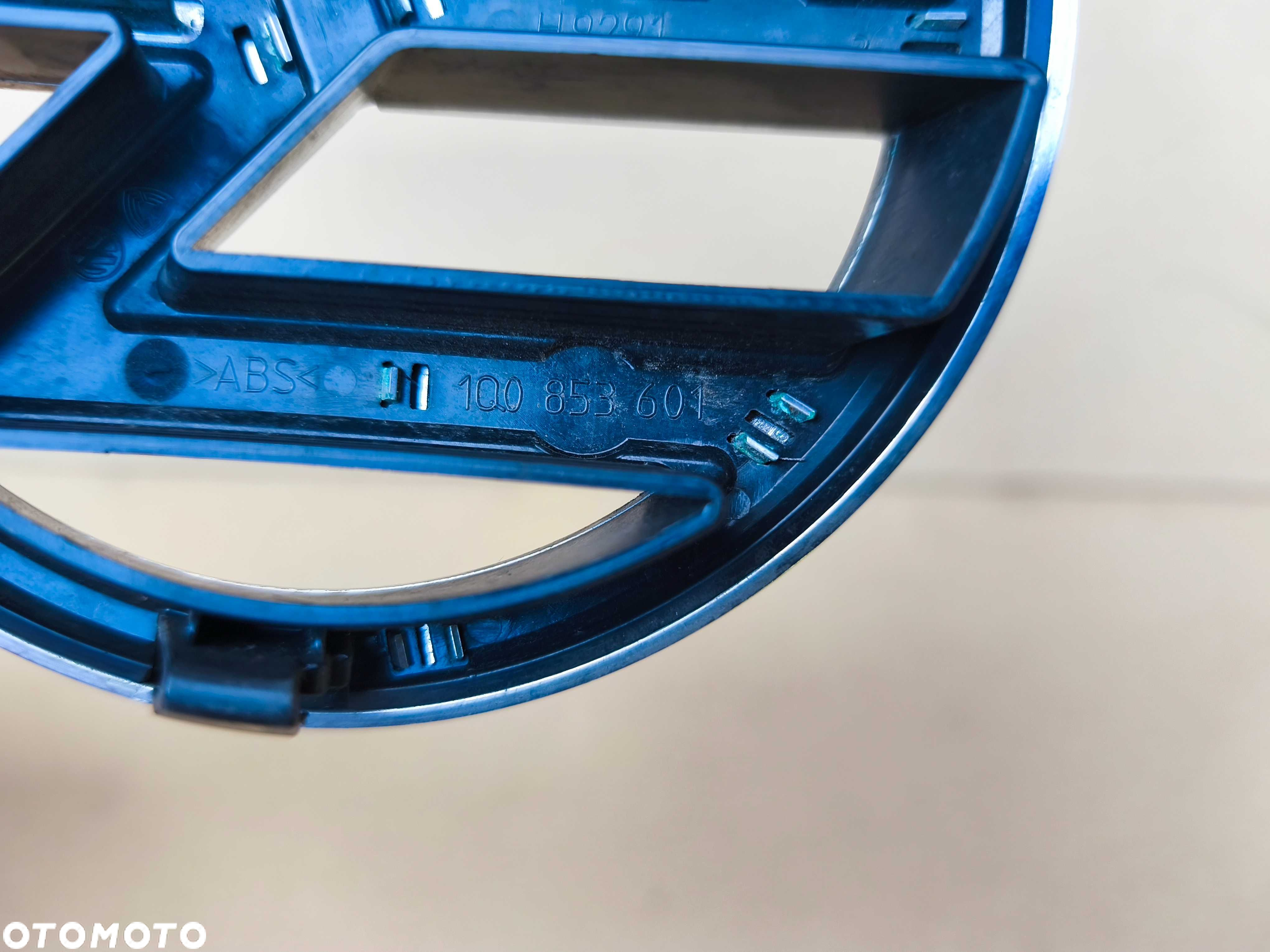 VW EOS znaczek emblemat logo grila chrom 1Q0.853.601 - 6