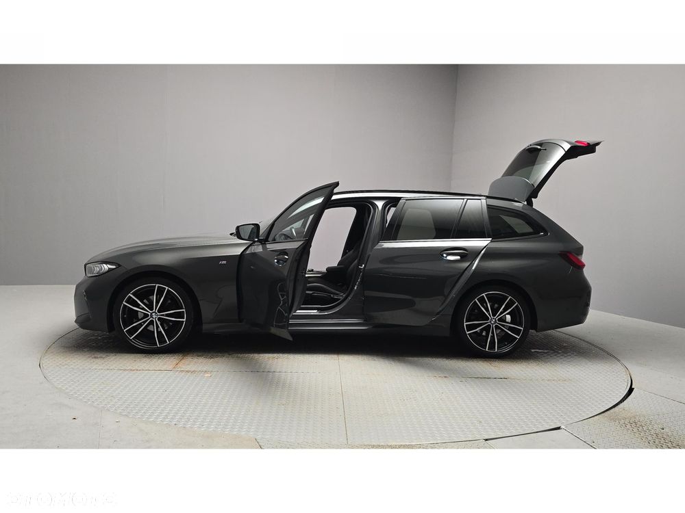 BMW Seria 3 320d xDrive Sport - 10