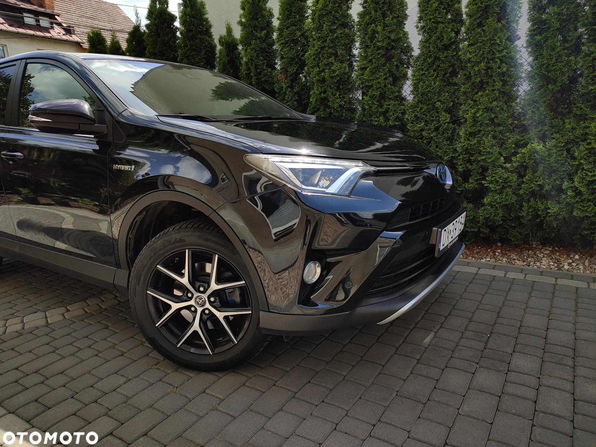 Toyota RAV4 - 11