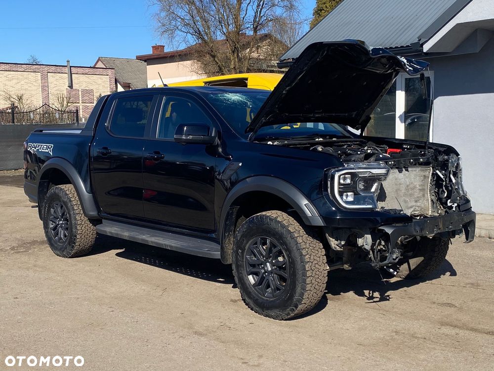 Ford Ranger Raptor - 10