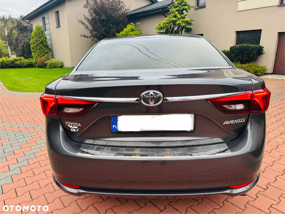 Toyota Avensis 2.0 D-4D Prestige - 8