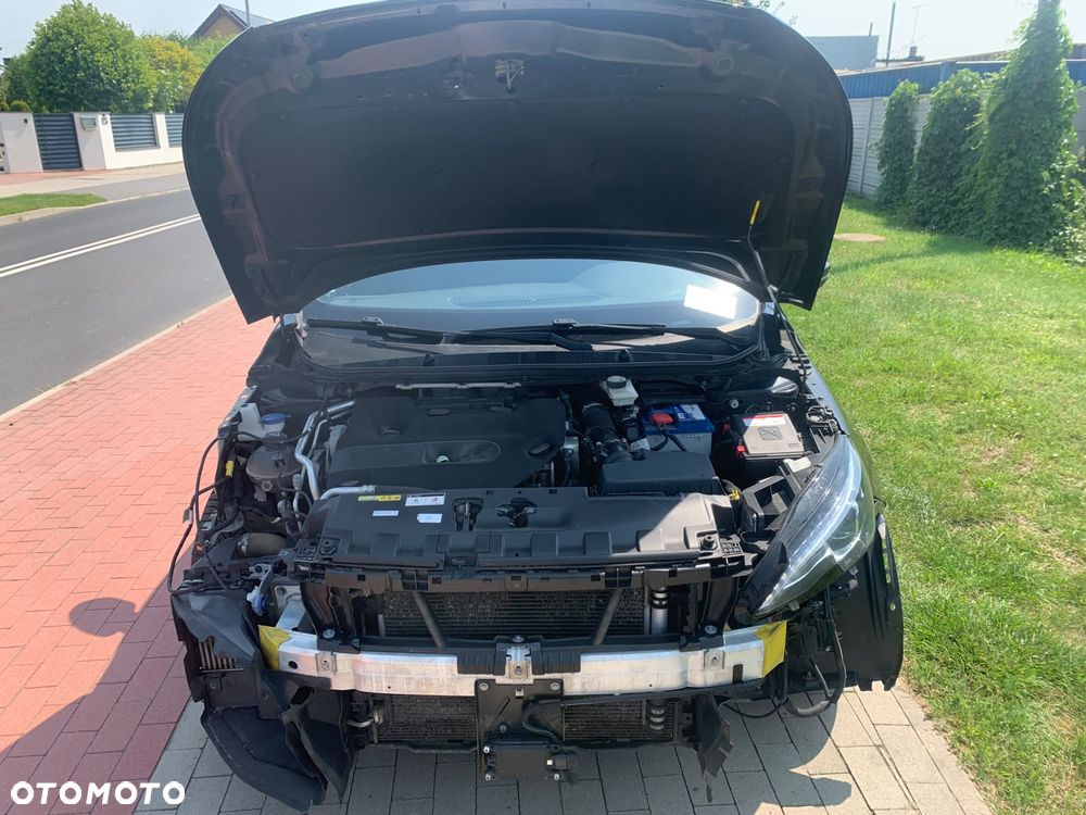 Peugeot 308 BlueHDi FAP 180 EAT8 Stop & Start GT - 10