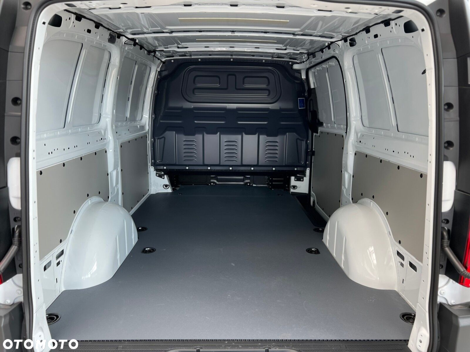 Mercedes-Benz Vito - 8