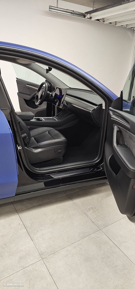Tesla Model Y Performance Tração Integral - 11