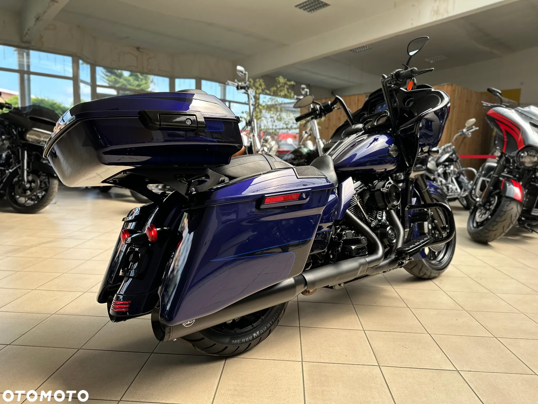 Harley-Davidson Touring Road Glide - 11