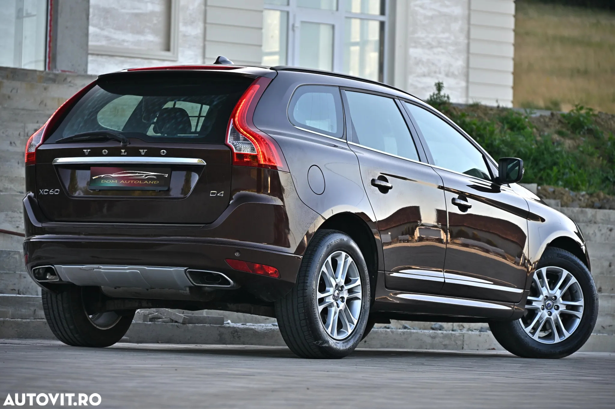 Volvo XC 60 D4 Geartronic Summum - 3