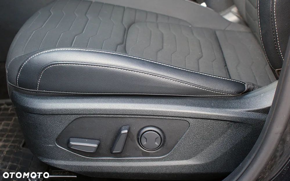 Kia Sportage 1.6 CRDI L Business Line Plus 2WD DCT - 22