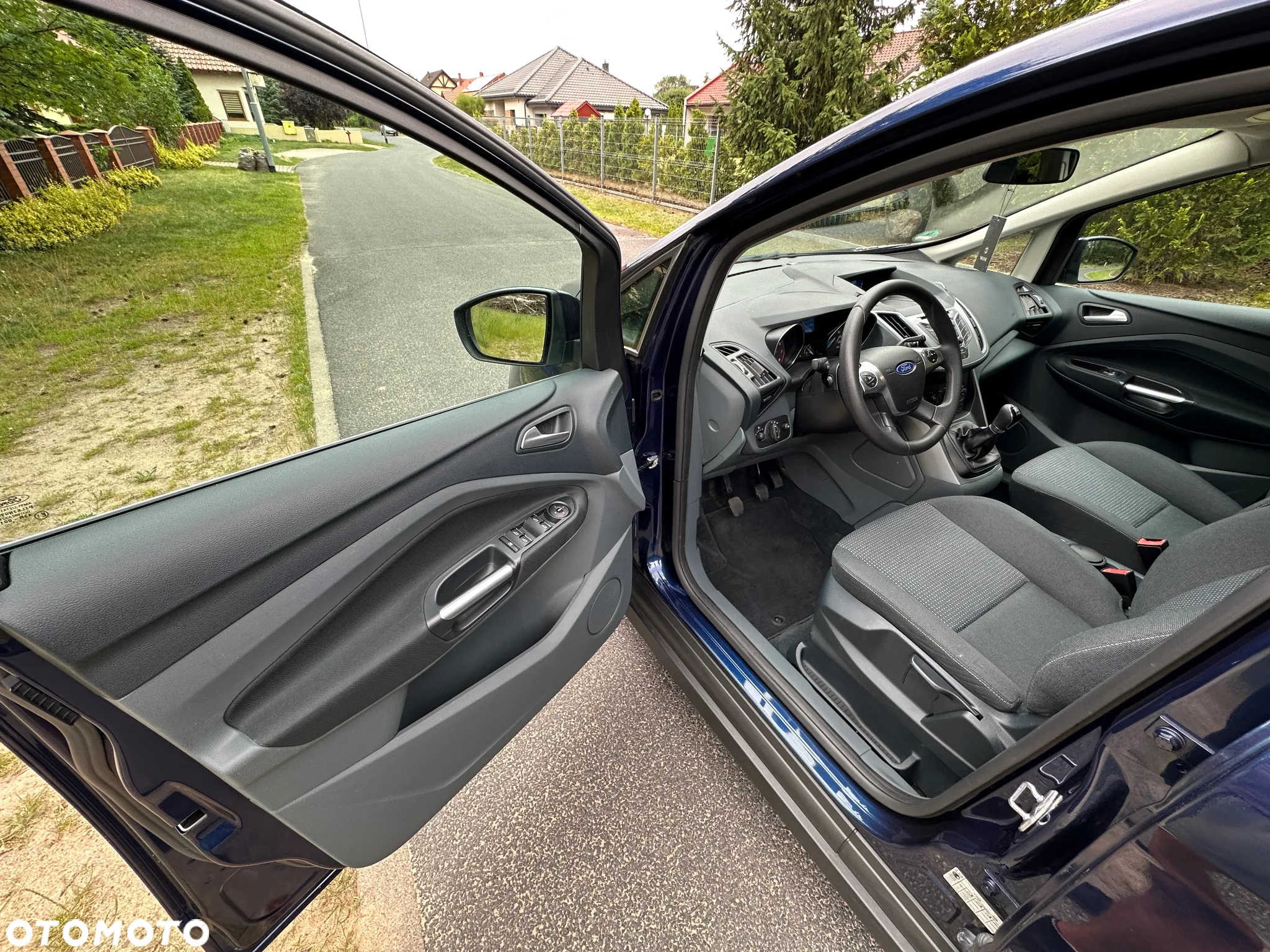 Ford C-MAX 1.6 Ambiente - 18