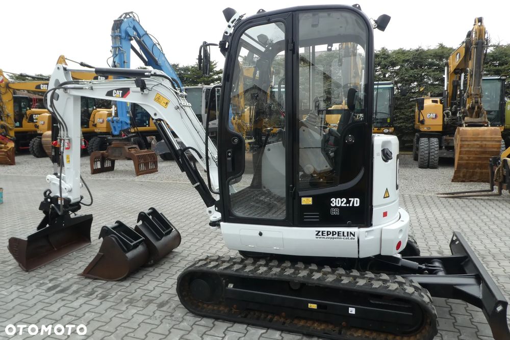 Caterpillar 302,7D CR TRZY ŁYŻKI - 28