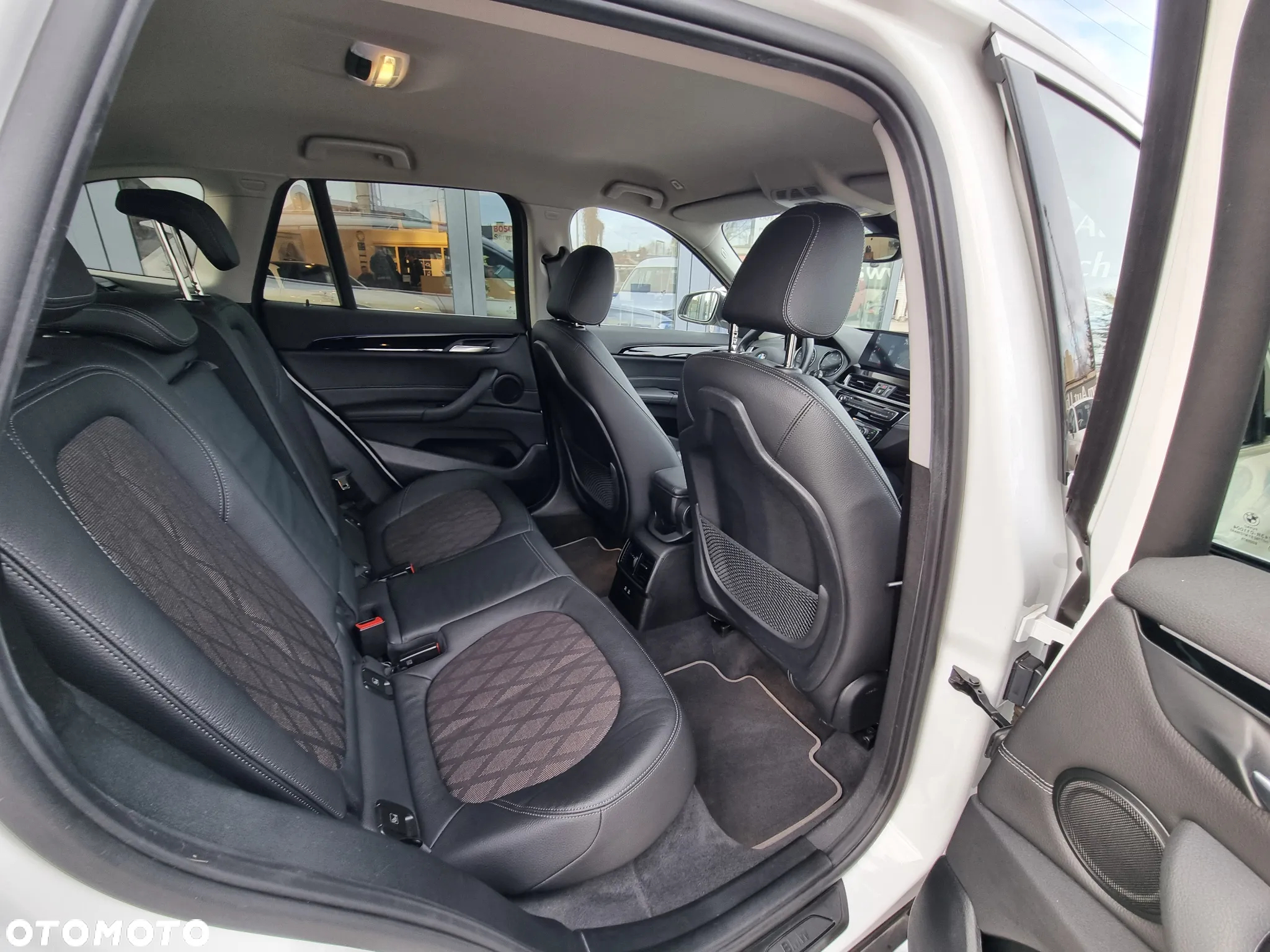 BMW X1 xDrive20d Sport Line - 15