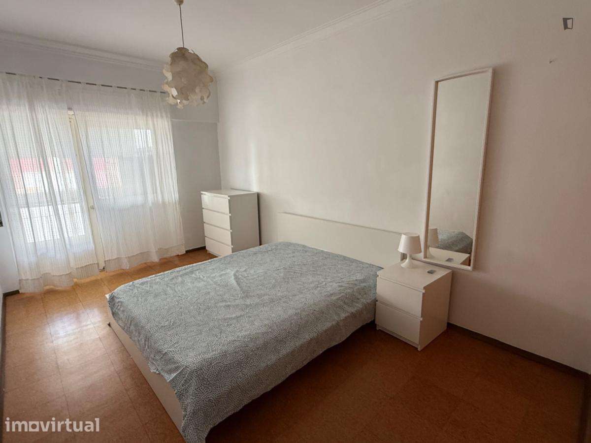 Apartamento com 1 quartos - localizado em Oeiras Lisbon - Grande imagem: 2/15