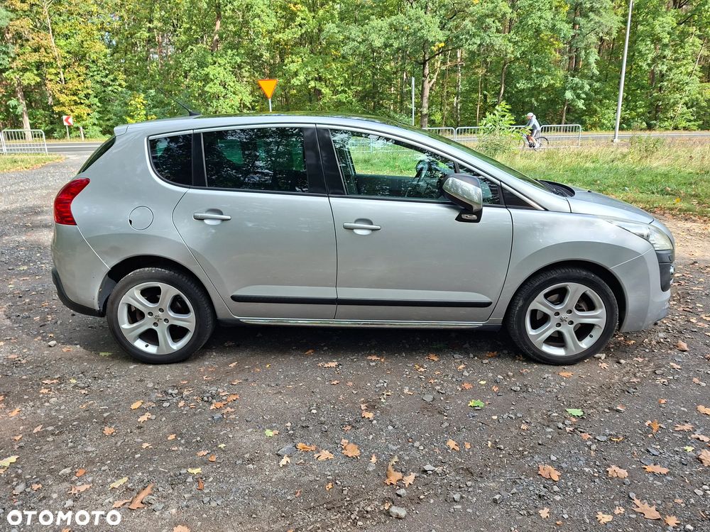 Peugeot 3008 2.0 HDi Premium - 5