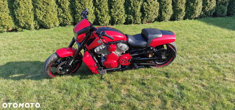 Harley-Davidson V-Rod Muscle - 4