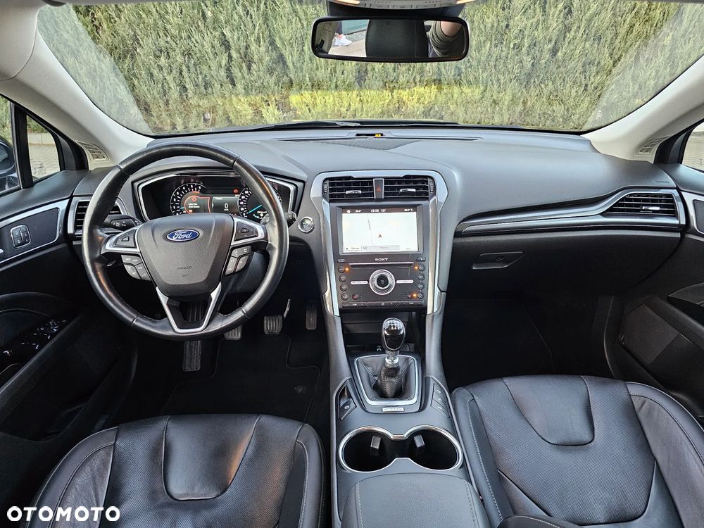Ford Mondeo SW 2.0 EcoBlue Titanium - 34