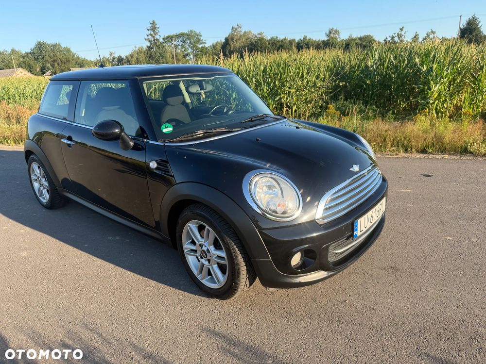 MINI Cooper 50 Mayfair - 19