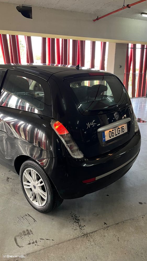 Lancia Ypsilon 1.2 Argento - 2