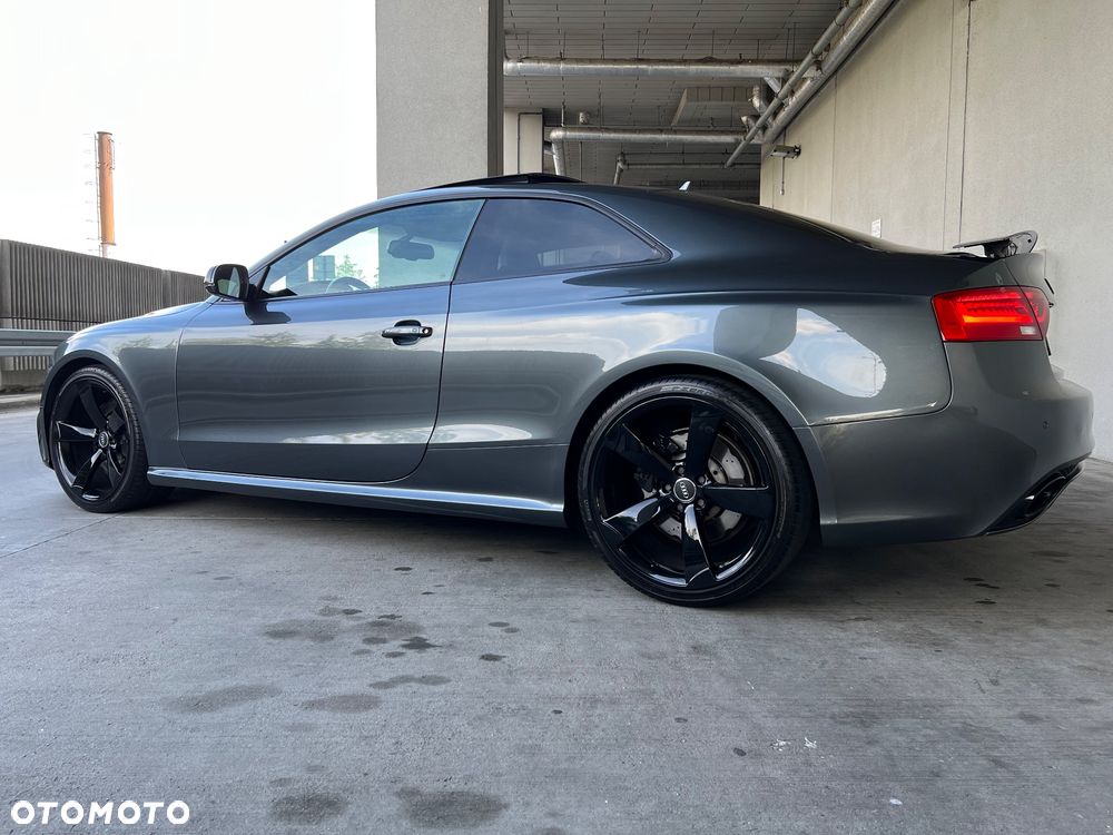 Audi RS5 Coupé Standard - 10