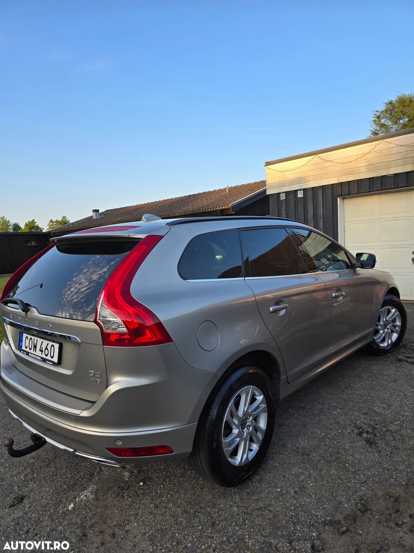 Volvo XC 60 D4 AWD Momentum - 10