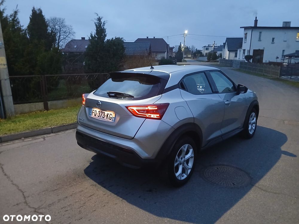 Nissan Juke 1.0 DIG-T N-Connecta - 1