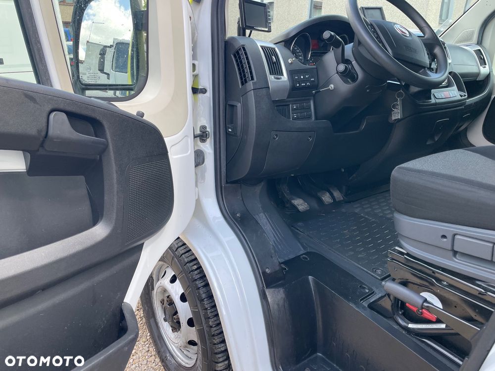Fiat Ducato Ambulans Karetka Camper Maxxi FULLL XXXXL - 18