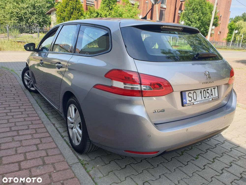 Peugeot 308 2.0 HDi Allure - 5