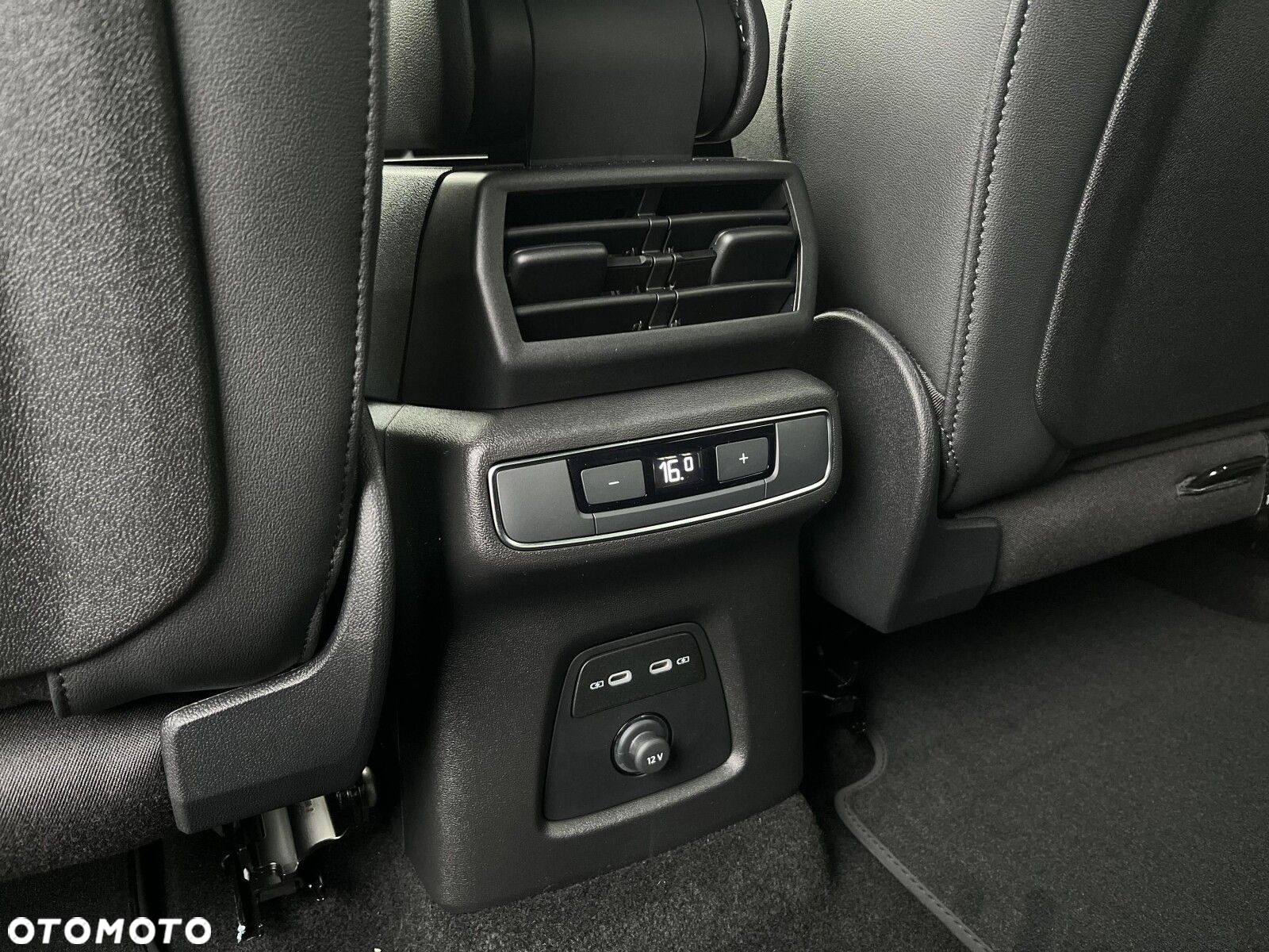 Audi Q4 Sportback e-tron - 15