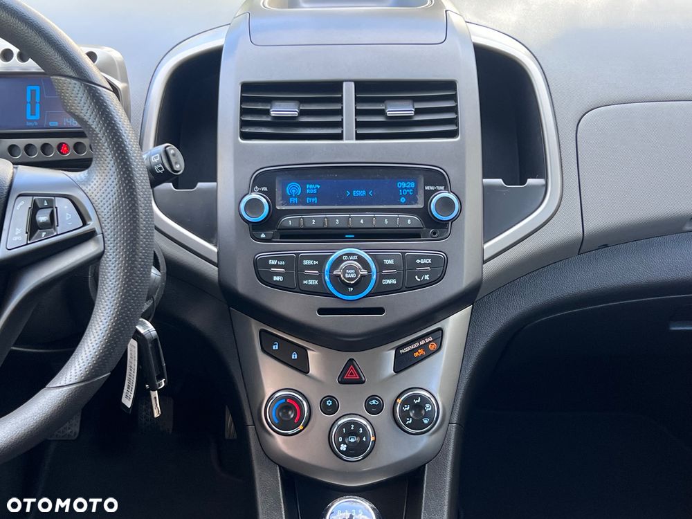 Chevrolet Aveo - 24