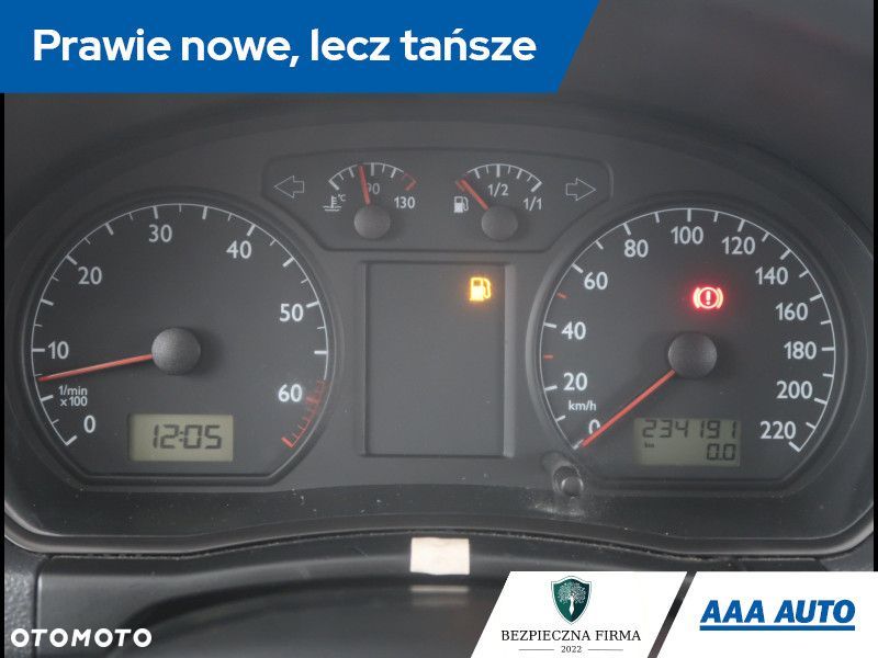 Volkswagen Polo - 12