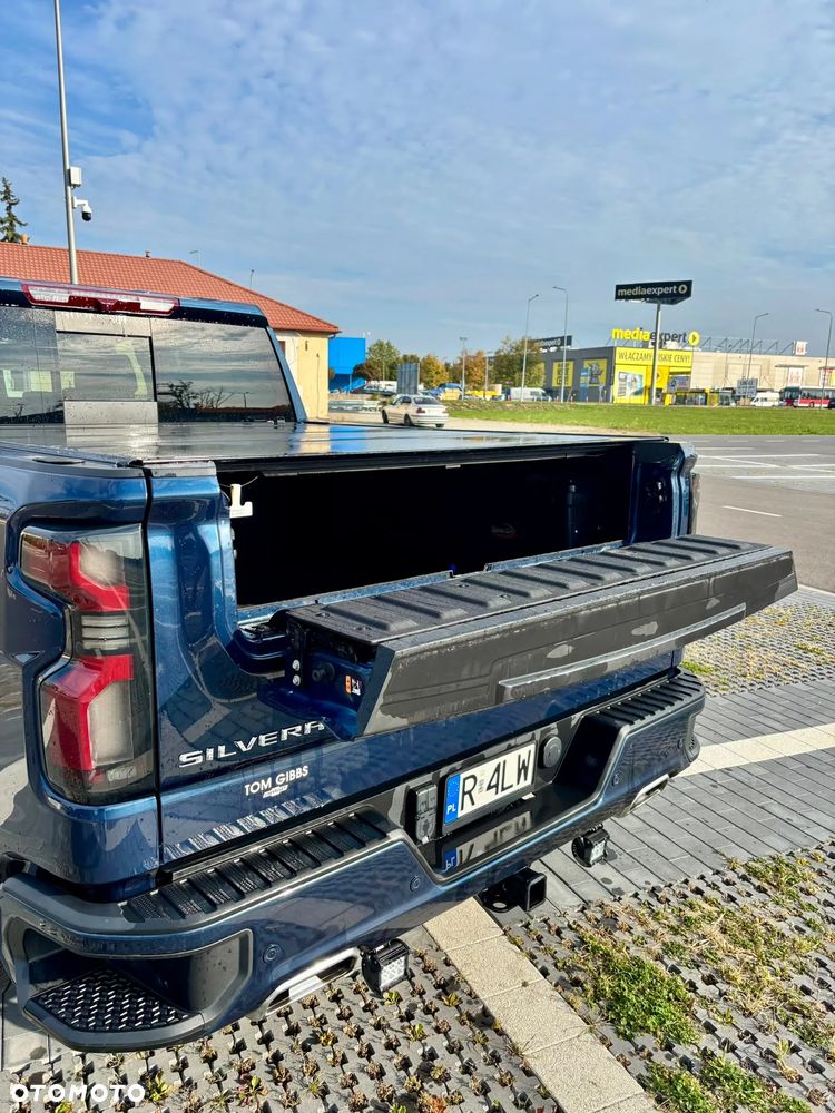 Chevrolet Silverado - 29