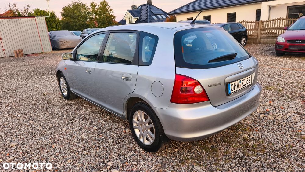 Honda Civic 1.6i Extra Edition - 11