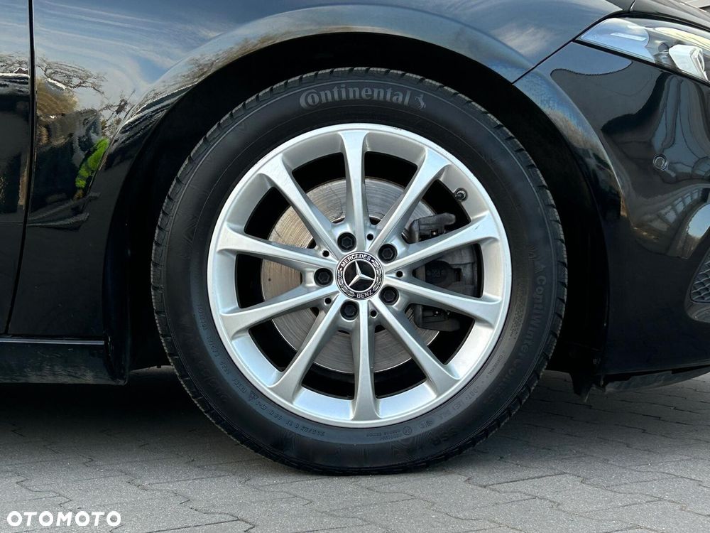 Mercedes-Benz Klasa A 220 d 4-Matic 8G-DCT - 40