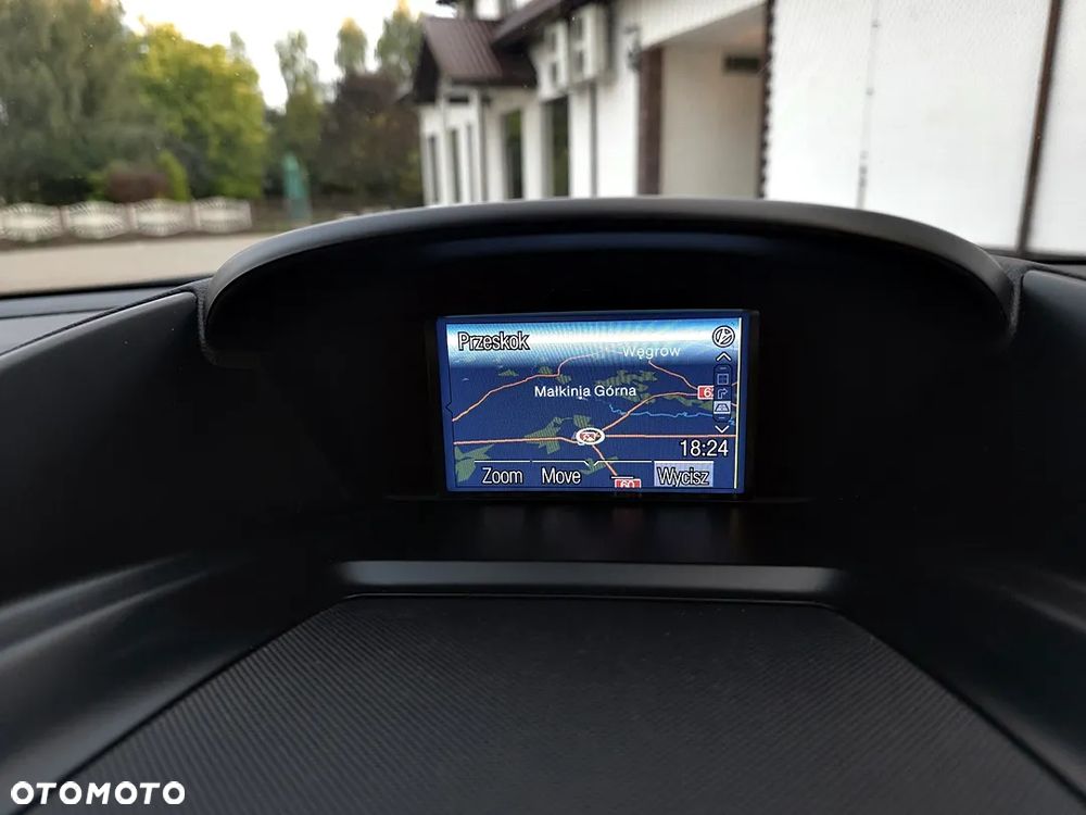 Ford Kuga 2.0 TDCi FWD Titanium Plus - 28