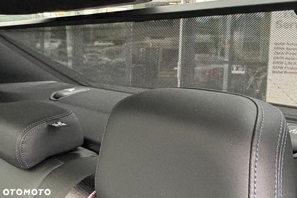 BMW Seria 5 520d xDrive mHEV - 21