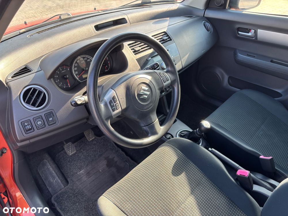 Suzuki Swift 1.3 Comfort XL - 8