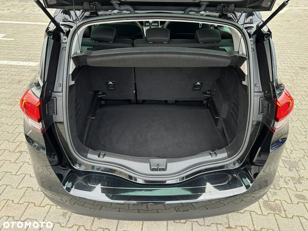 Renault Scenic - 19