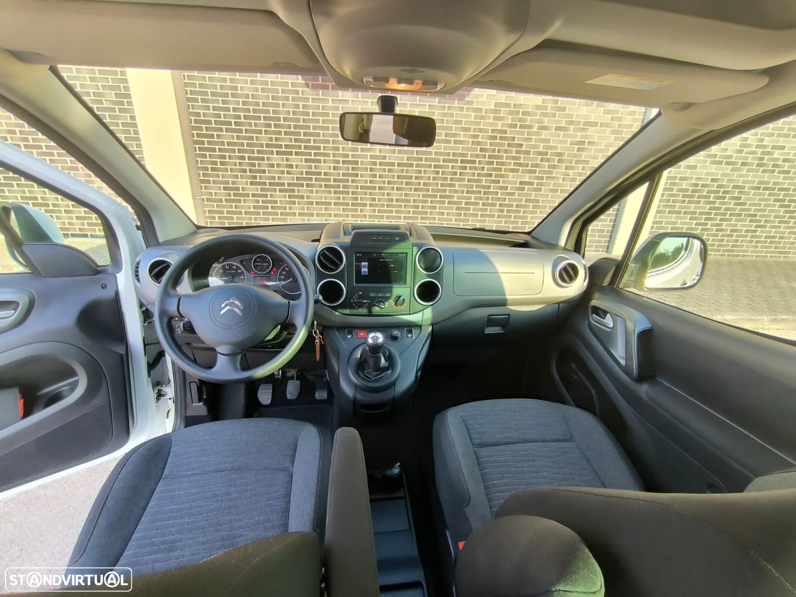 Citroën Berlingo 1.6 BlueHDi Feel 7L - 17
