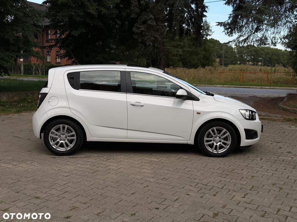 Chevrolet Aveo - 6