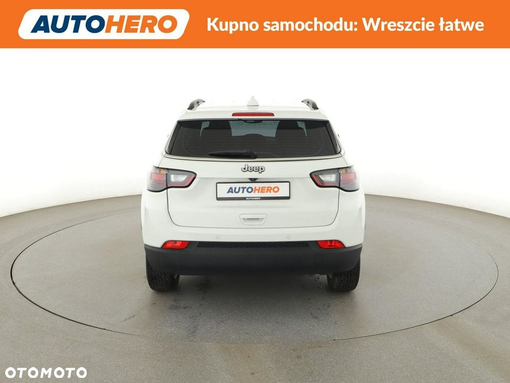 Jeep Compass 1.3 TMair Longitude FWD S&S DDCT - 7