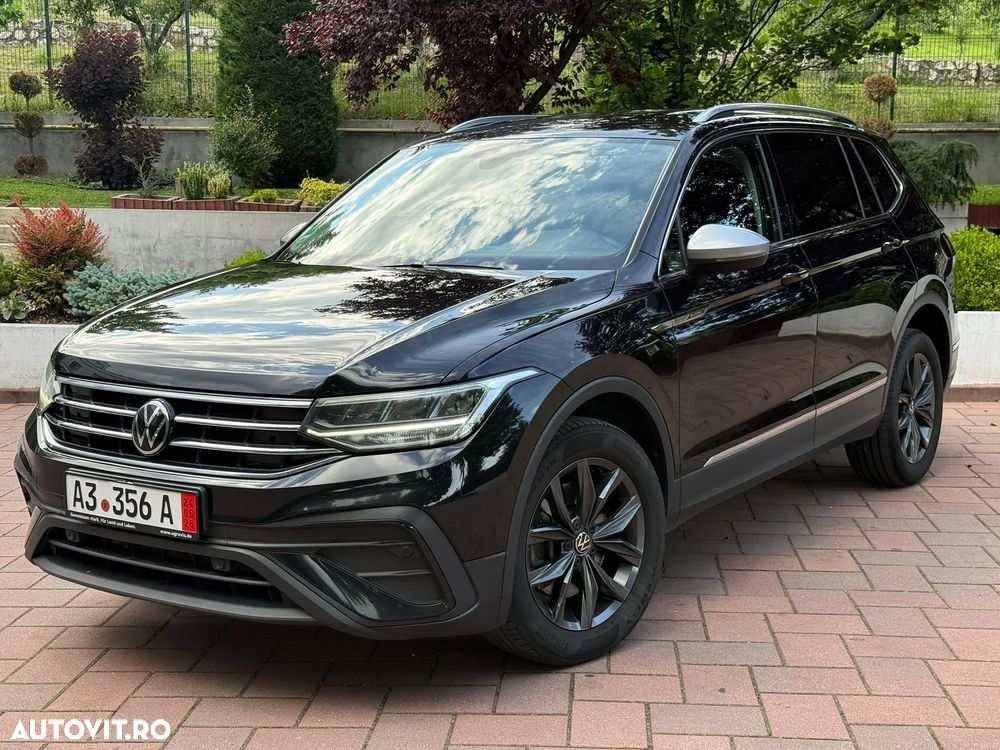Volkswagen Tiguan 2.0 TDI SCR 4MOTION DSG Life - 26