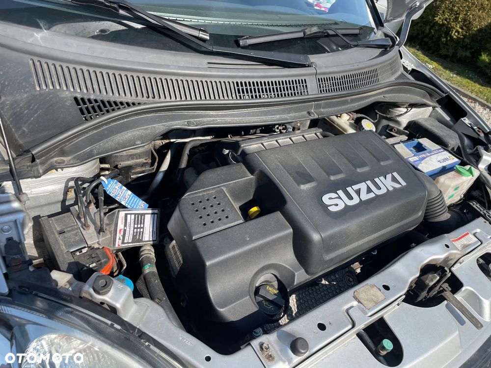 Suzuki Swift 1.6 Sport - 33