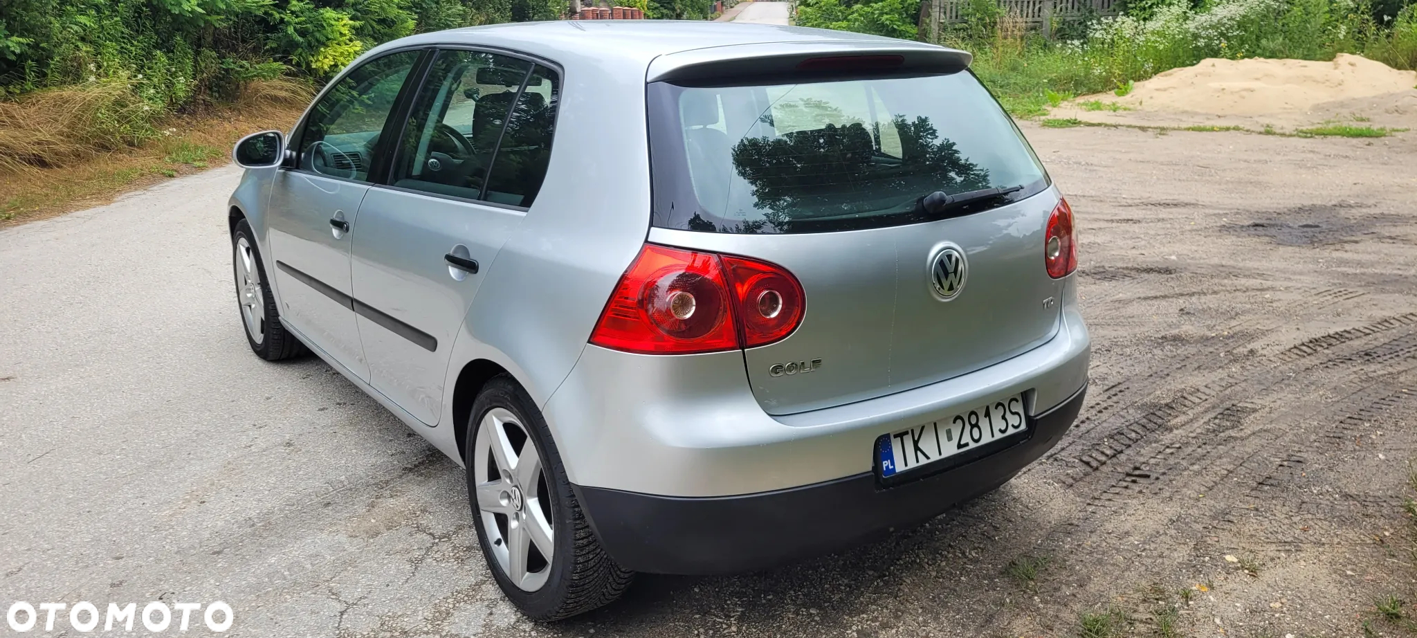 Volkswagen Golf - 11