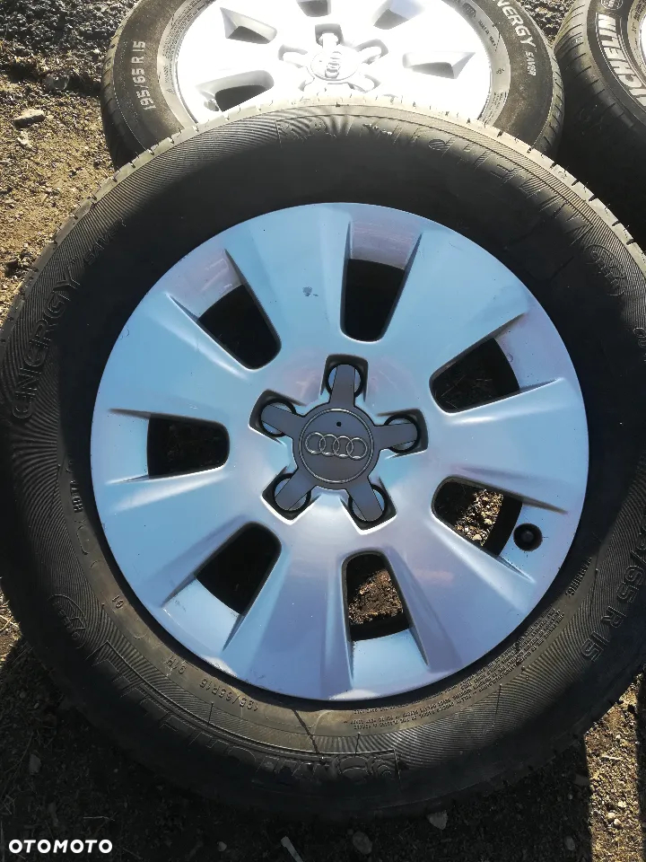 KOŁA Felgi Alufelgi Audi A3 8P 195/65/15 - 3