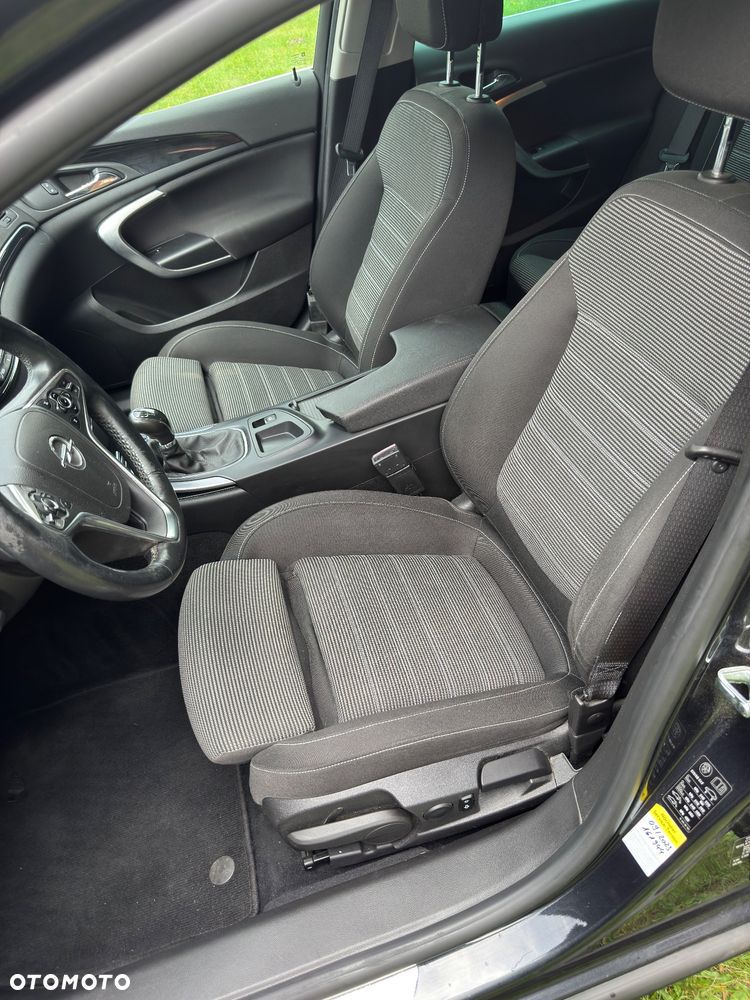 Opel Insignia - 10