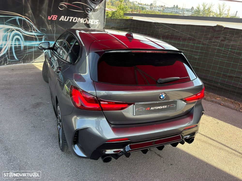 BMW 116 d Pack Desportivo M Auto - 24